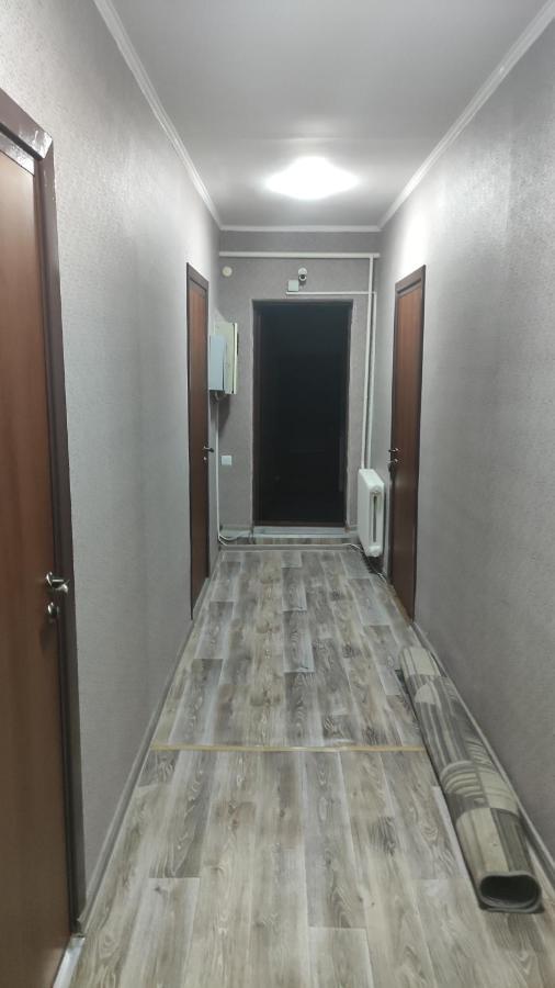 Хостел На Барахолки Almaty Esterno foto